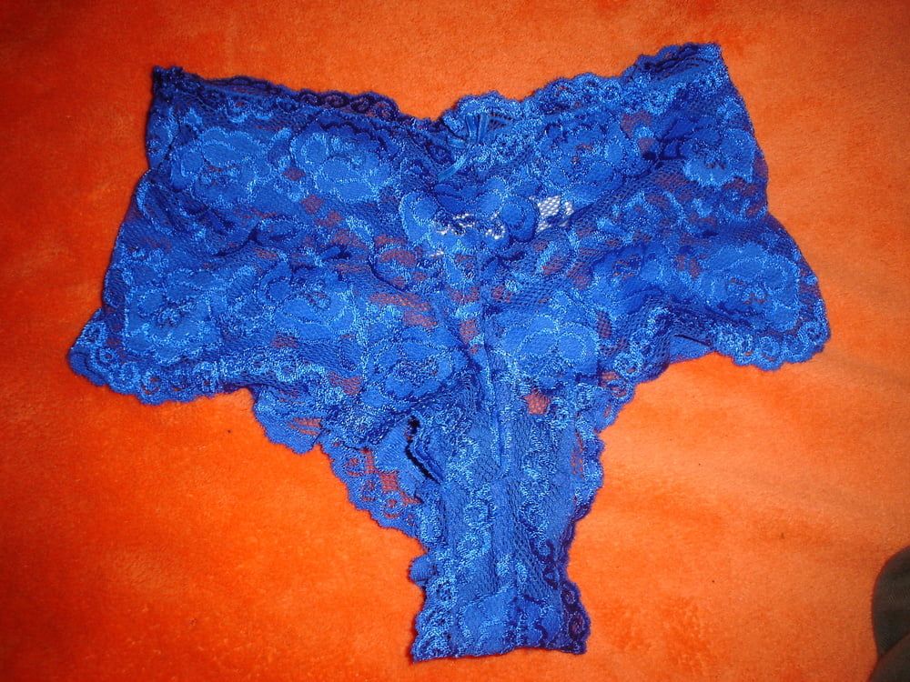 Leatransteen in cum Blue Satin Bra #33