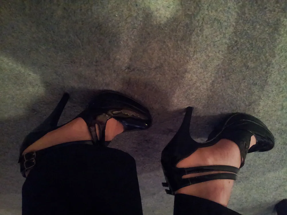 Black platforms #4