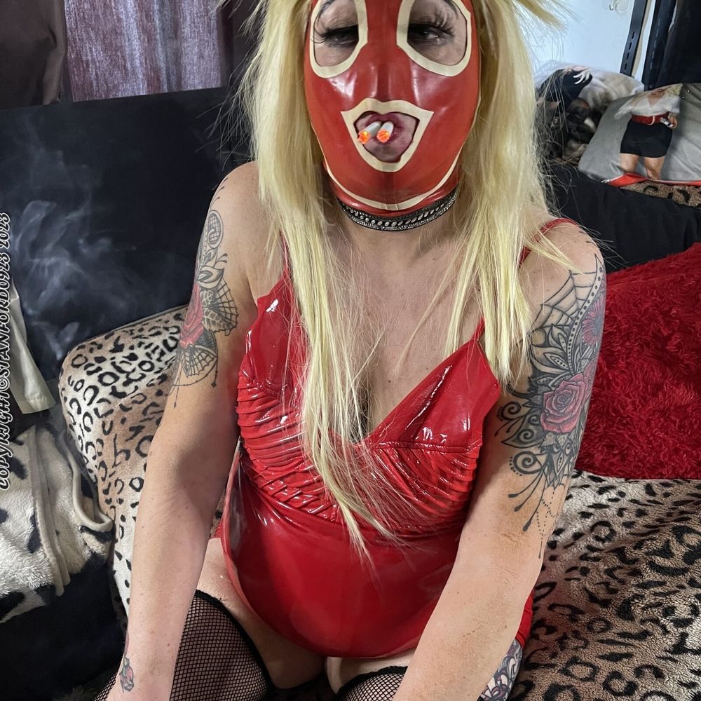 SHIRLEY SLUT BEHIND THE MASK #7