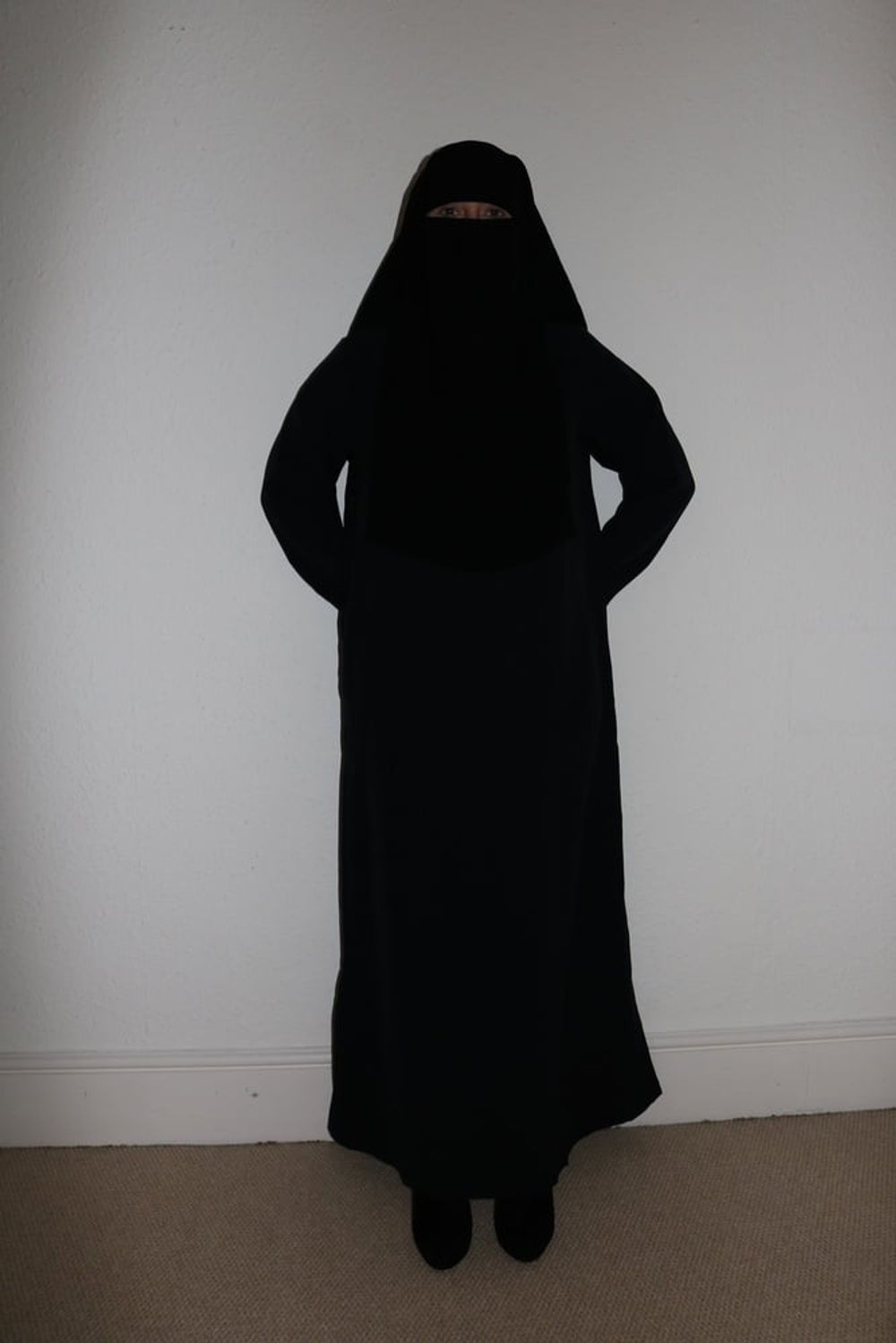 Burqa Niqab Stockings and Suspenders #3