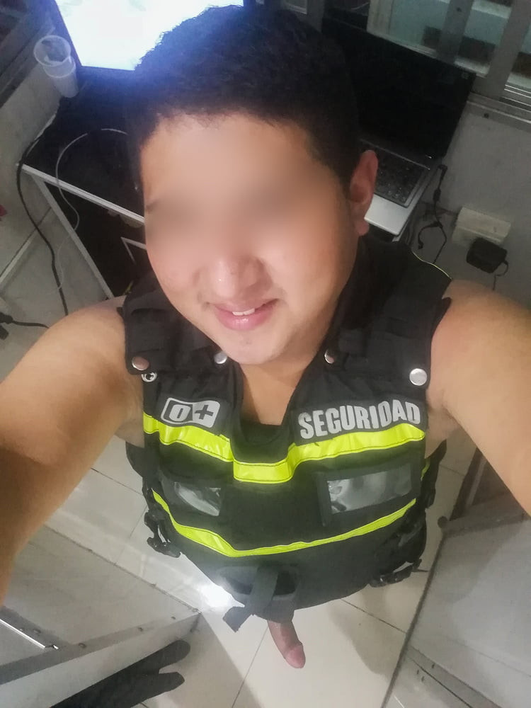 SelfiesNudes in the Work #11