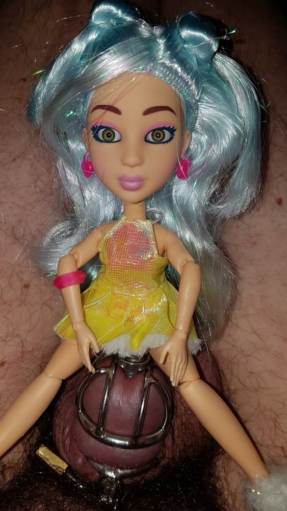 Play with my dolls #10
