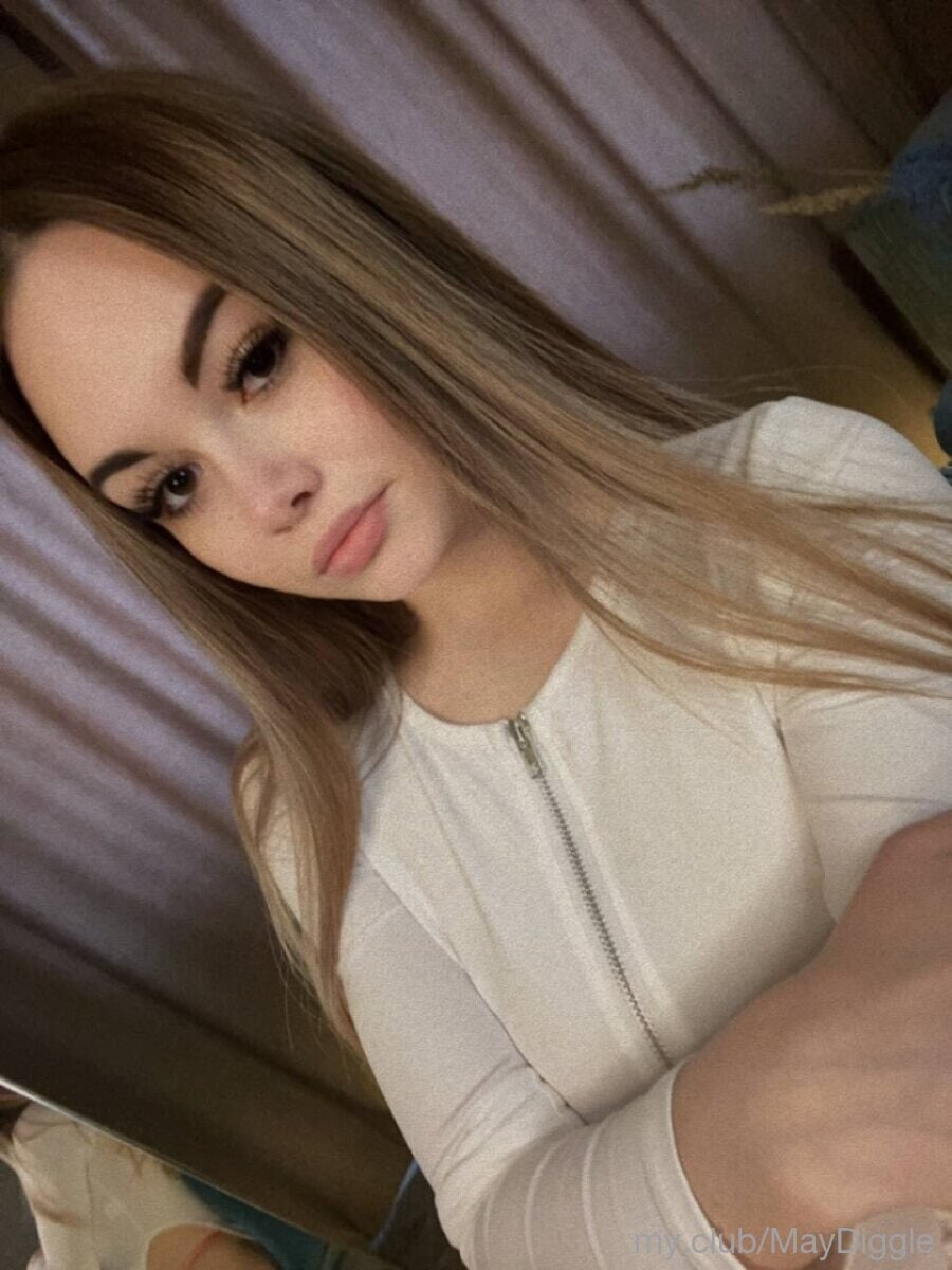 Leah Free Photos #8
