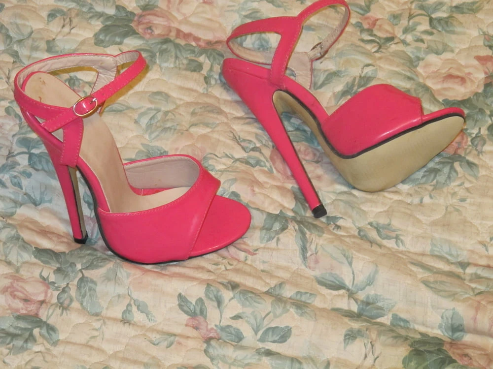 sissy in pink #33