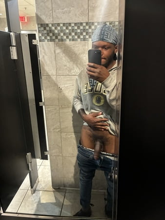 Penis Pumping