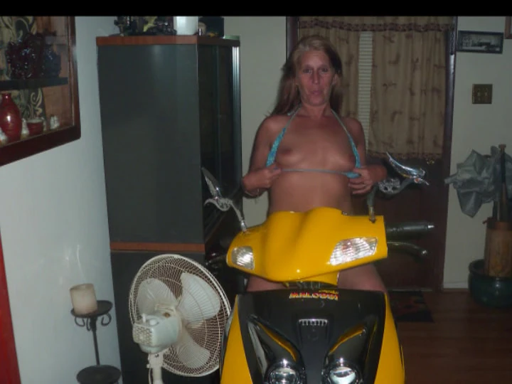 Who wants some pussy for bbc or bwc #3