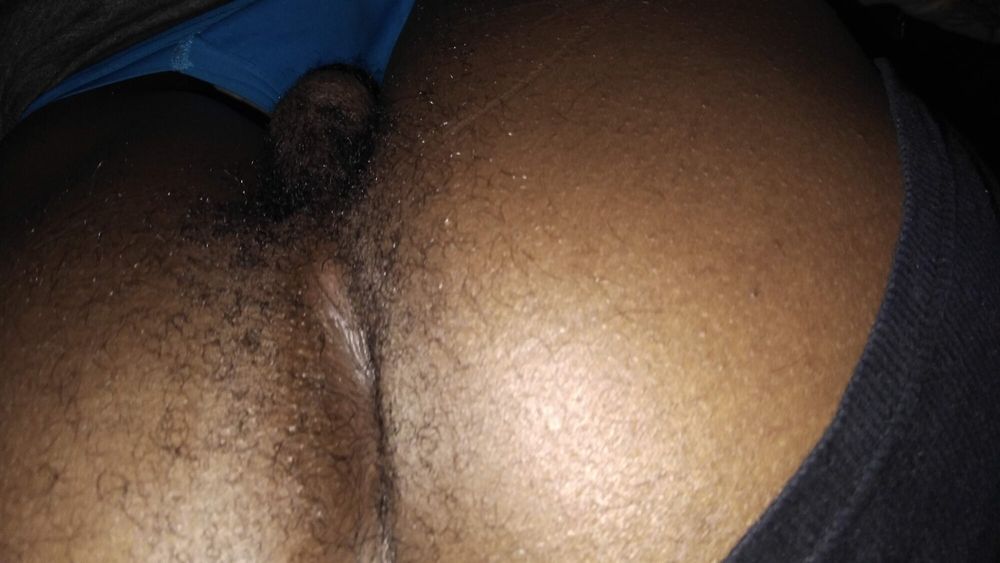 Hungry for a cock in my ass!