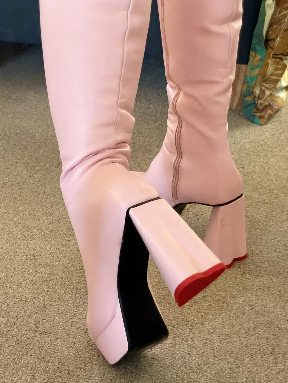 Pink Kinks #4