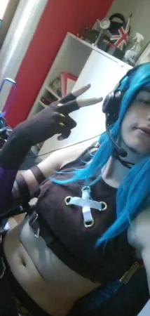 jinx femboy         