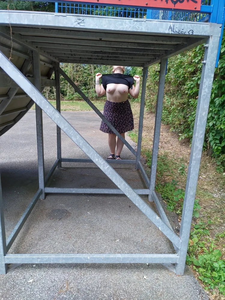 Public blowjob and exhib made in Normandy