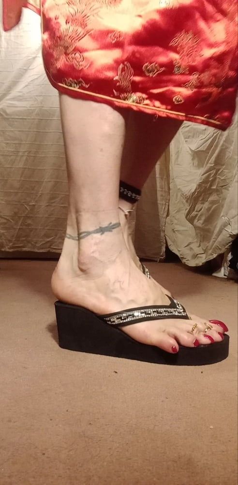 asian ts sexy feet in sandals, mules, high hells .  #25