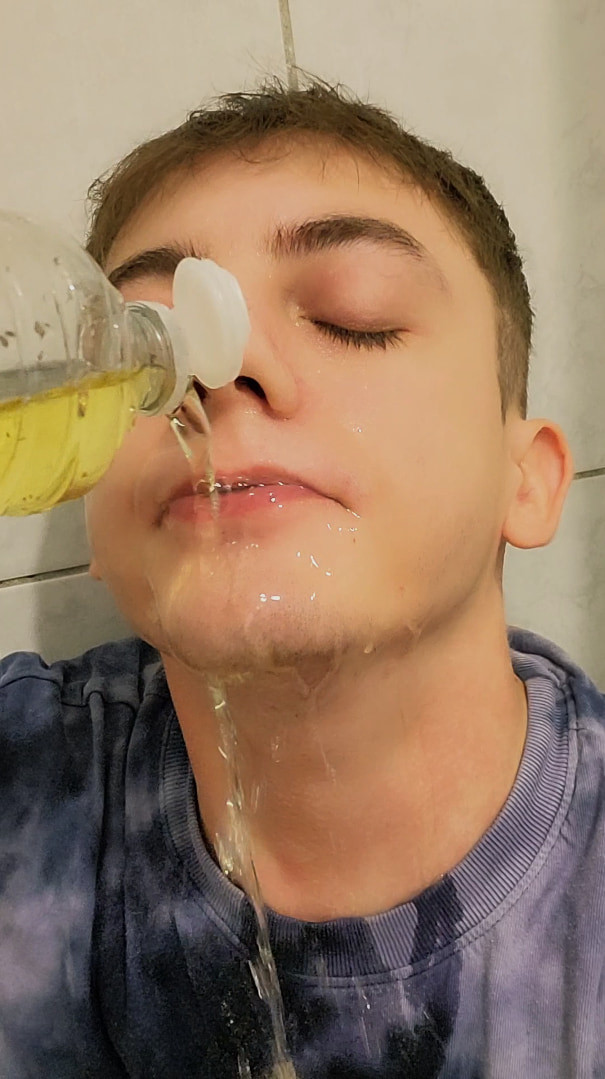 Piss Cute Boy 😍
