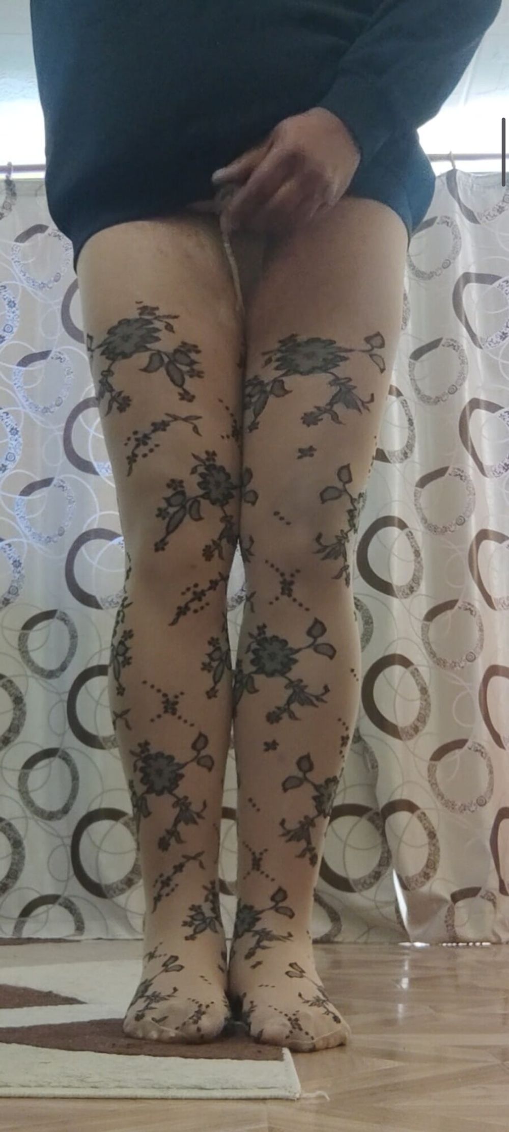 Patterned pantyhose cock masturbation #9