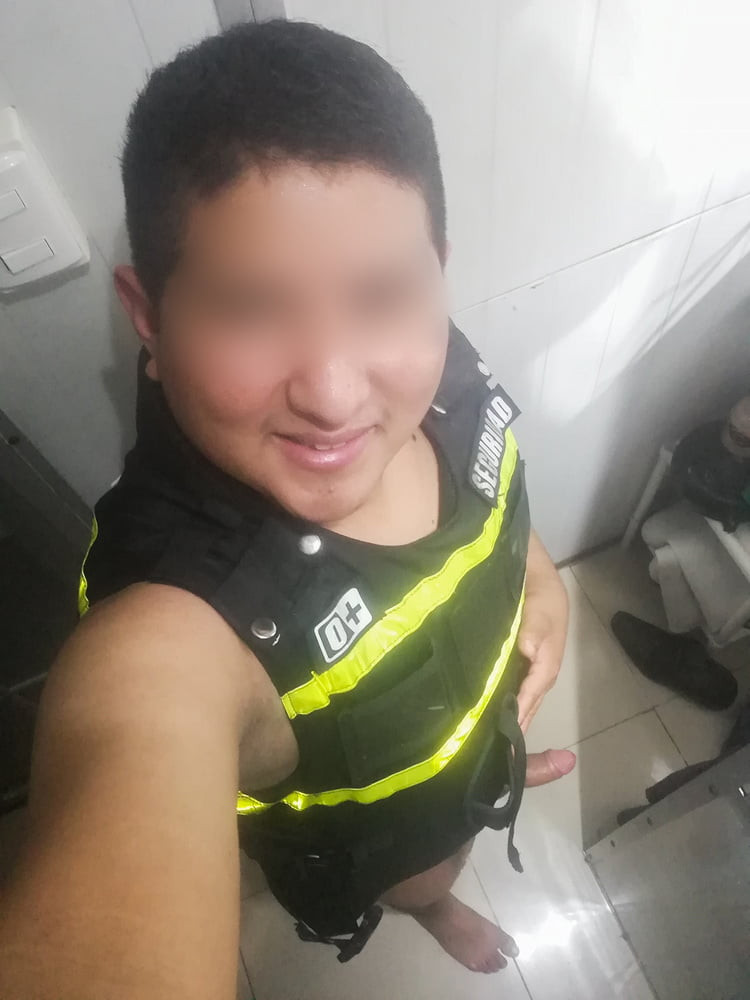 SelfiesNudes in the Work #18