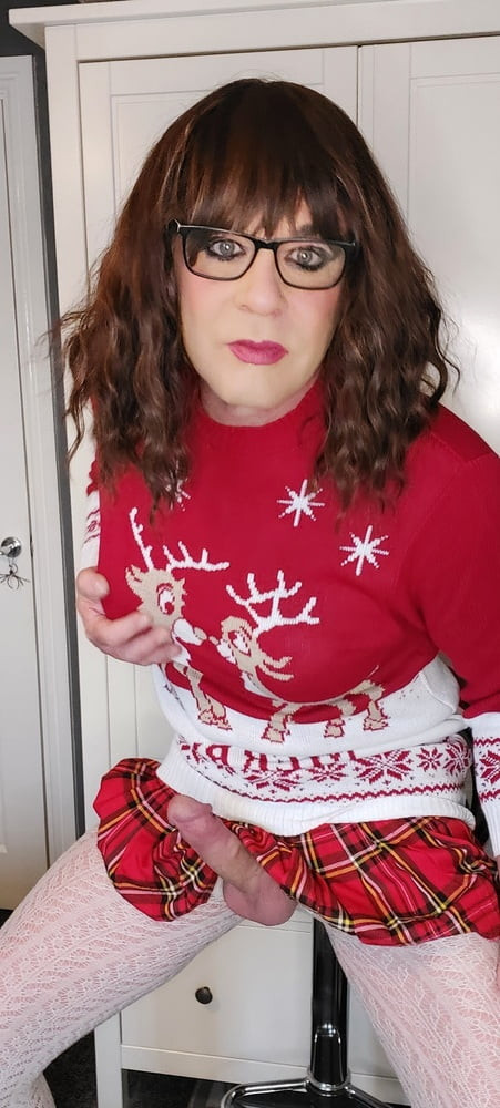 crossdressing juniper beri xmas #41