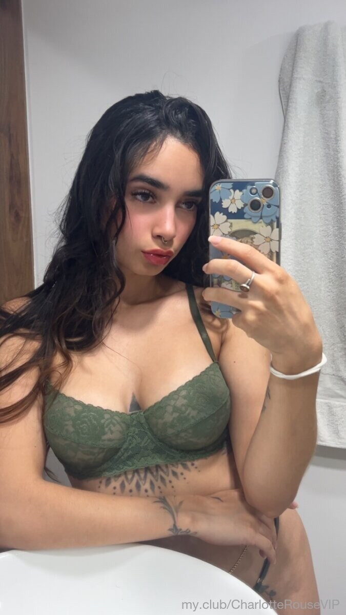 Charlotte Free Photos #16