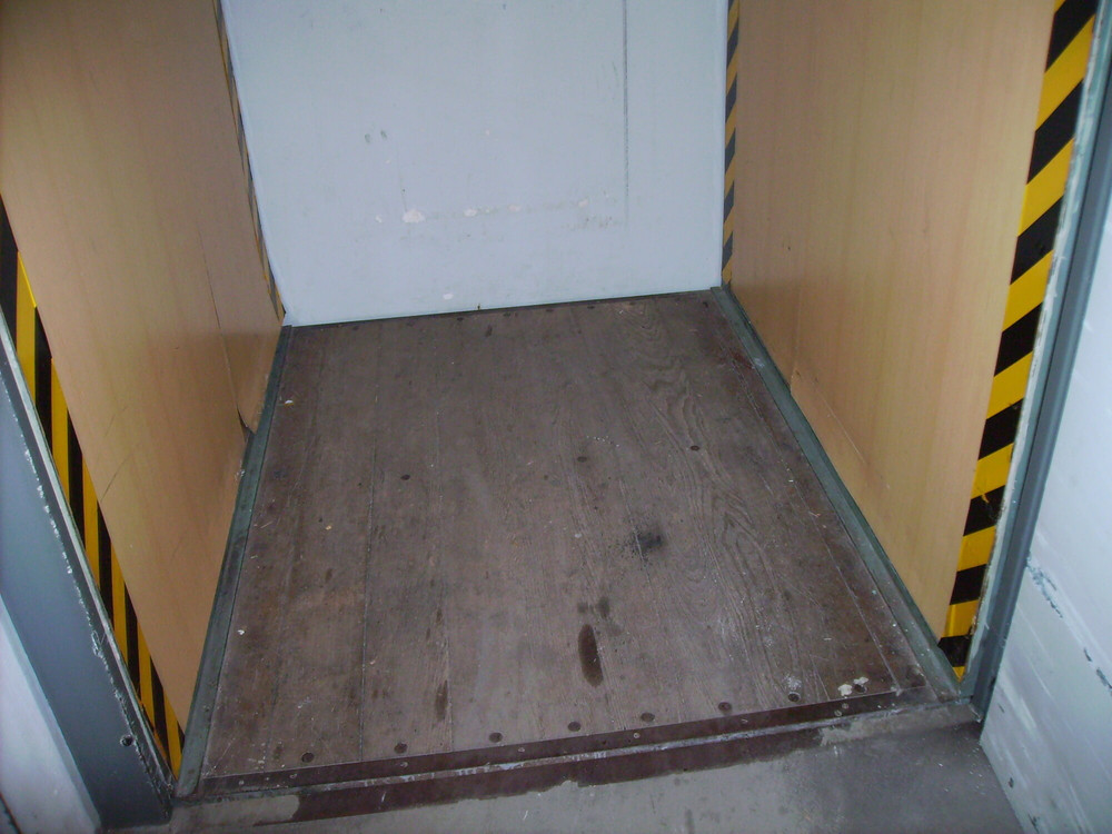 Public Elevator! #2