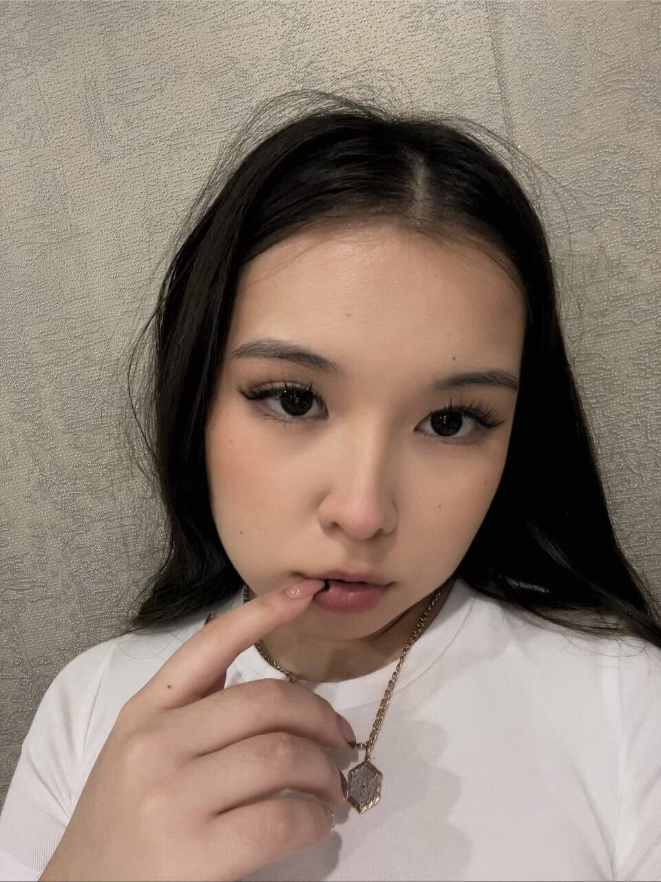 Aki  Free Photos #15