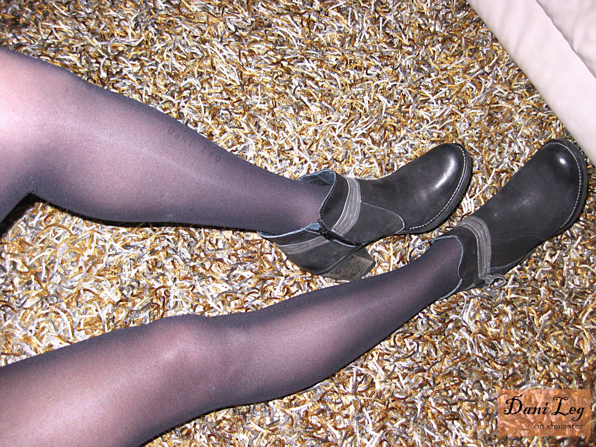023P 40D Pantyhose and Boots