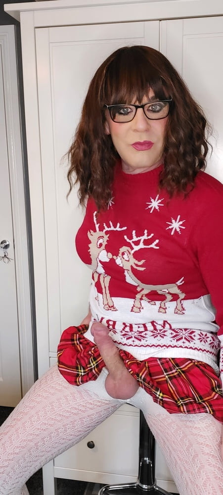 crossdressing juniper beri xmas #32