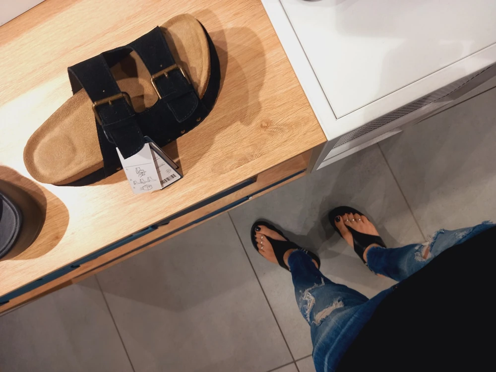 public crossdressing - shopping #5