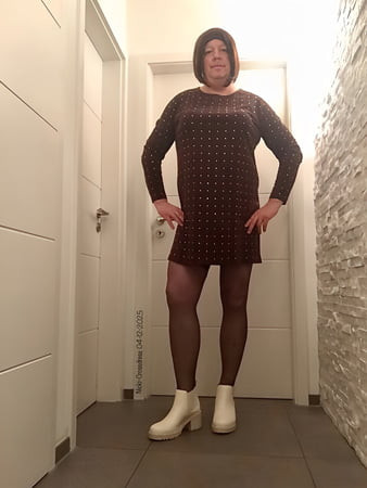 Nicki-Crossdress 新礼服和靴子