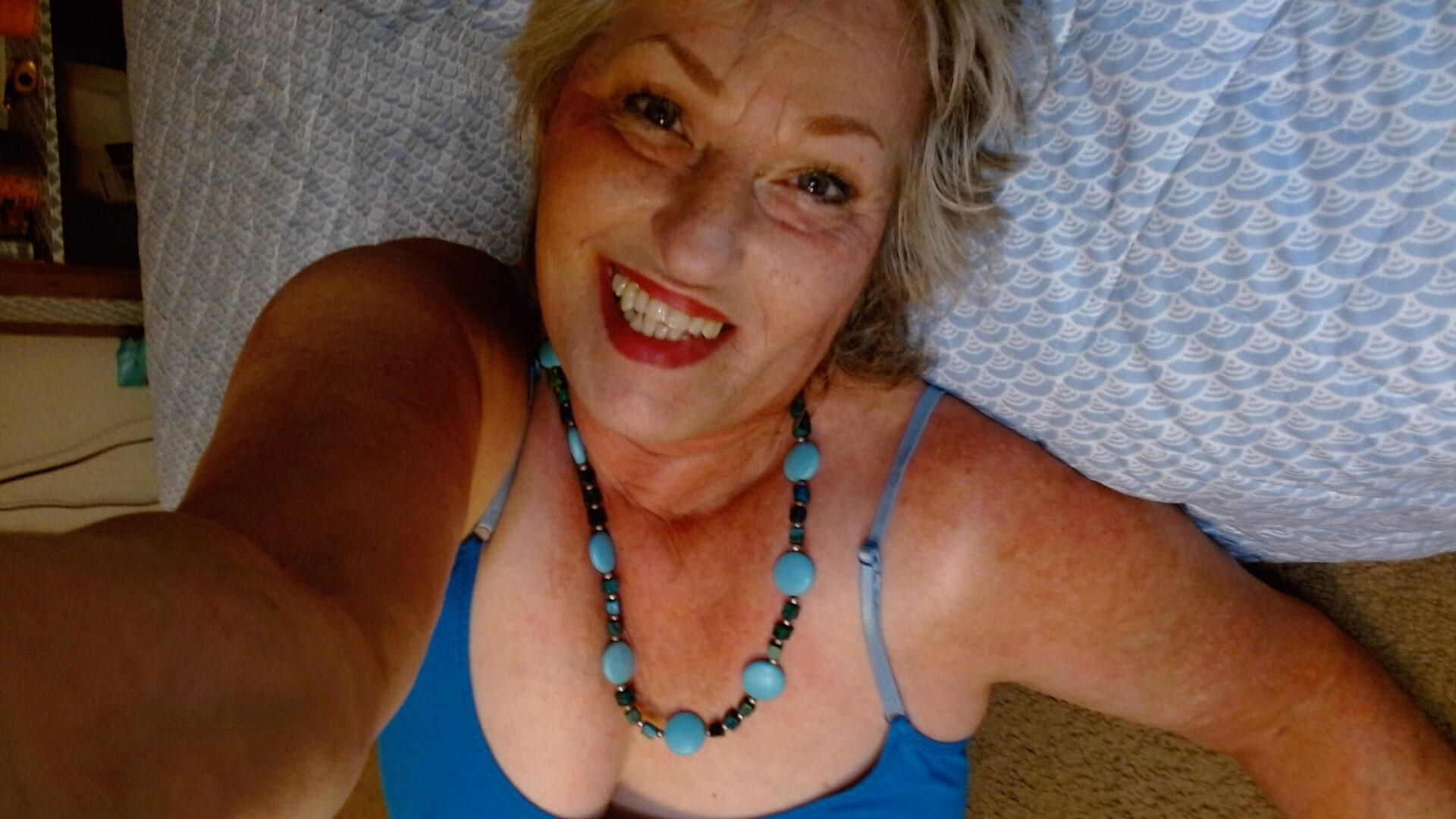 finally, new pantyhose pics from sexpot GILF DawnSkye1962 #30