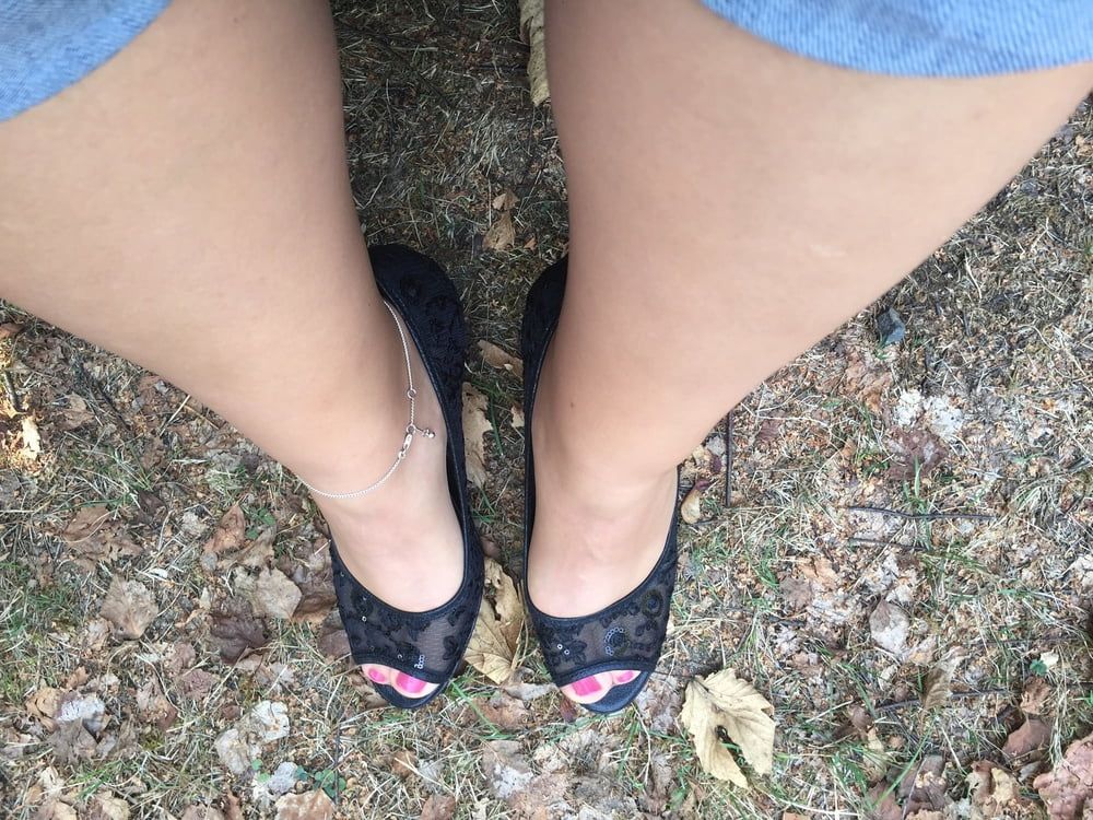 Outdoor Feet #8