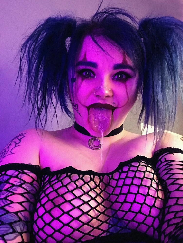 Ada🖤Noir Free Photos #13