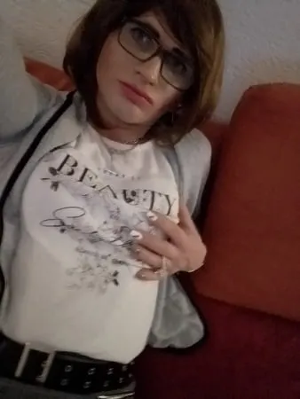 nicola tranny         