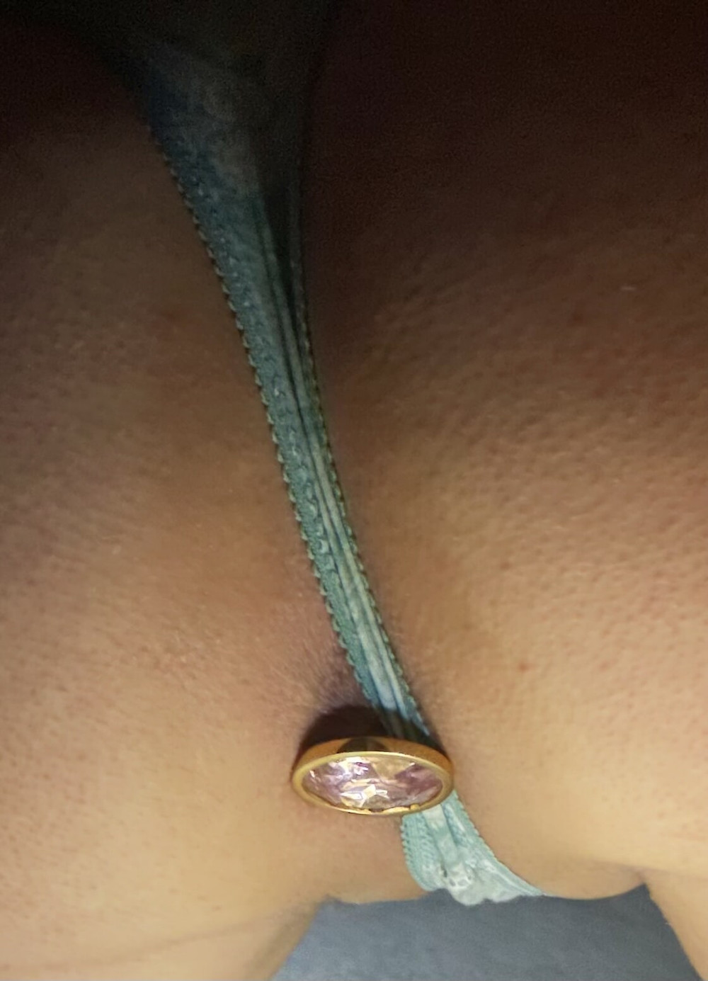 Meski tylek w stringach seksowny biseksualizm  #13
