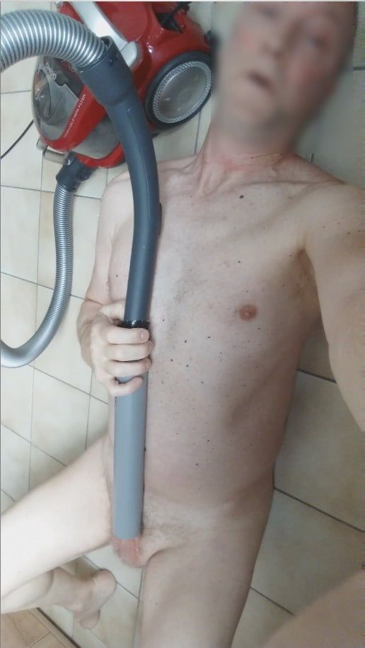 vacuumcleaner exhibitionist edging sexshow with cumshot #52