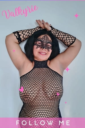 Tetona hermosa garganta profunda 