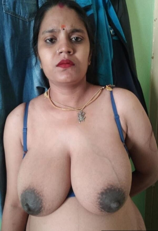 Enna nanba amma enaku kattiya show bigg boobs and nipples an #3