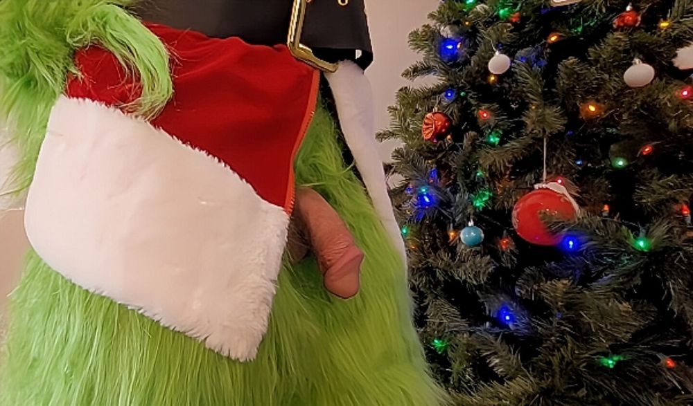 The Grinch&#039;s Cock is Huge #10