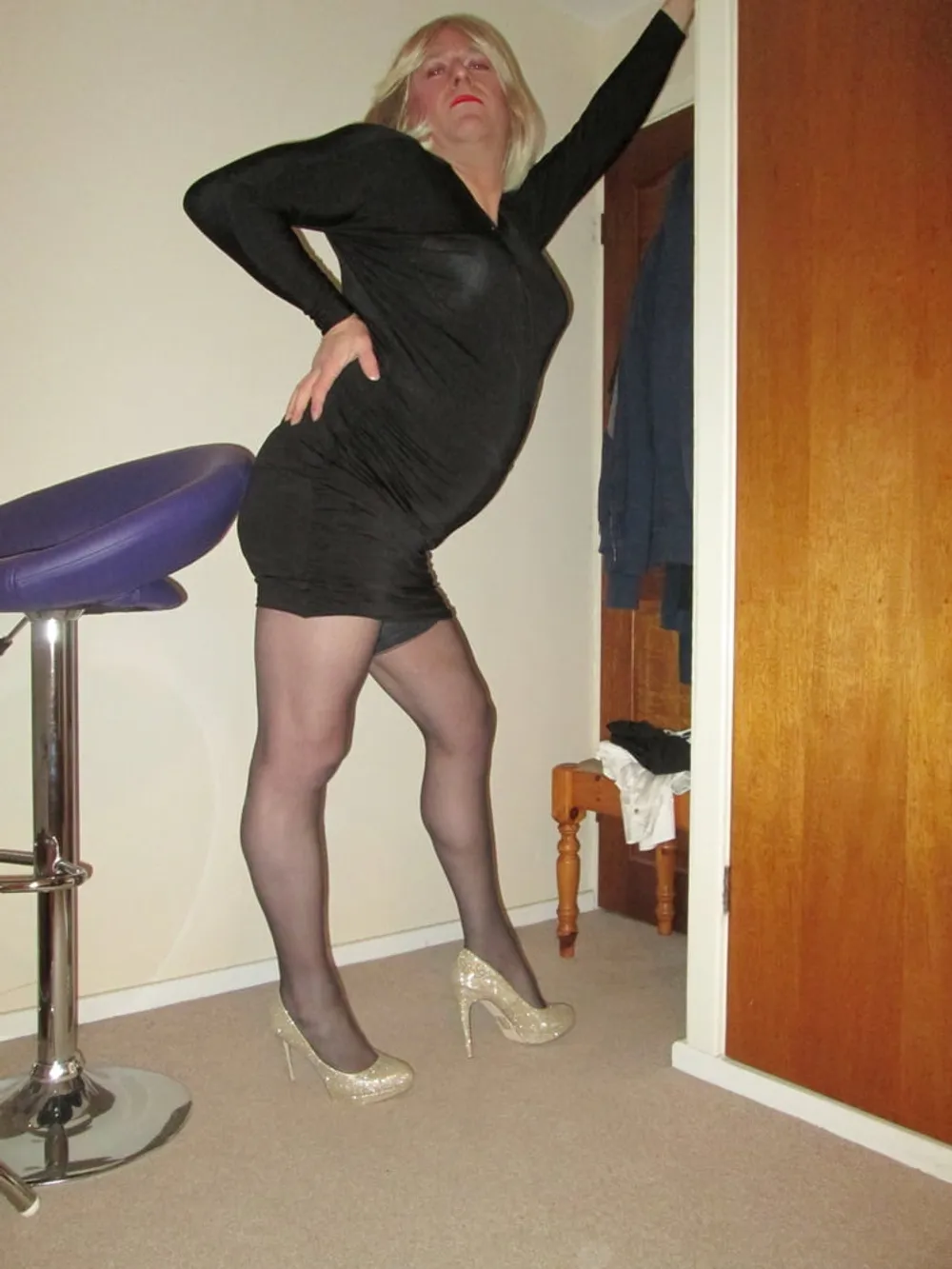 SISSY POSING IN FEMWEAR #22