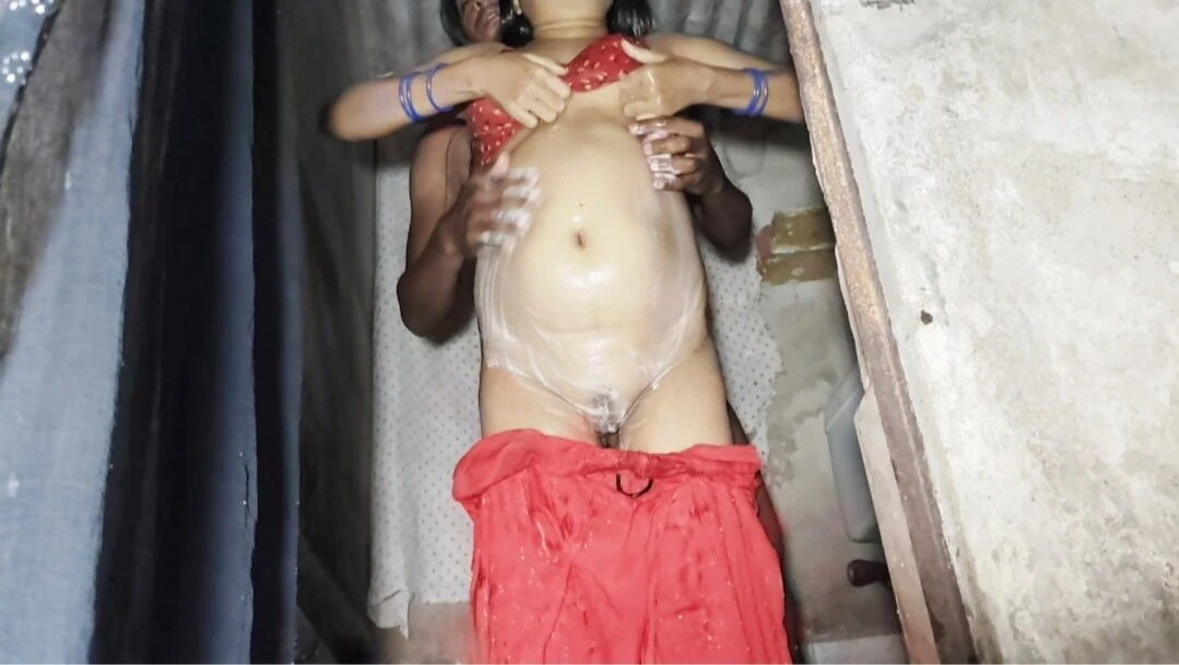 Had a great time fucking a hot auntie in the bathroom.