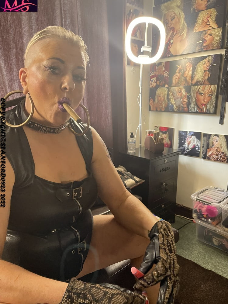 MISS SMOKE SLUT 574 #40