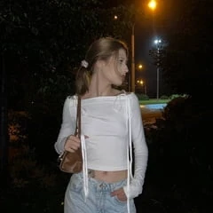 Eva Free Photos