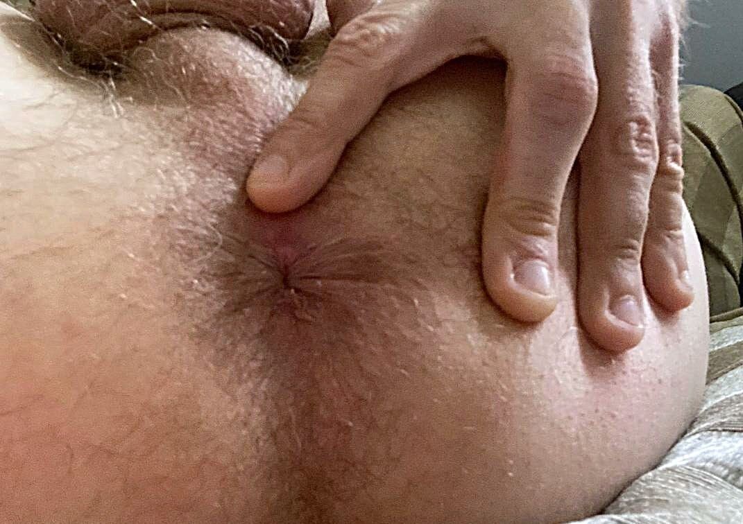 Showing you my butthole