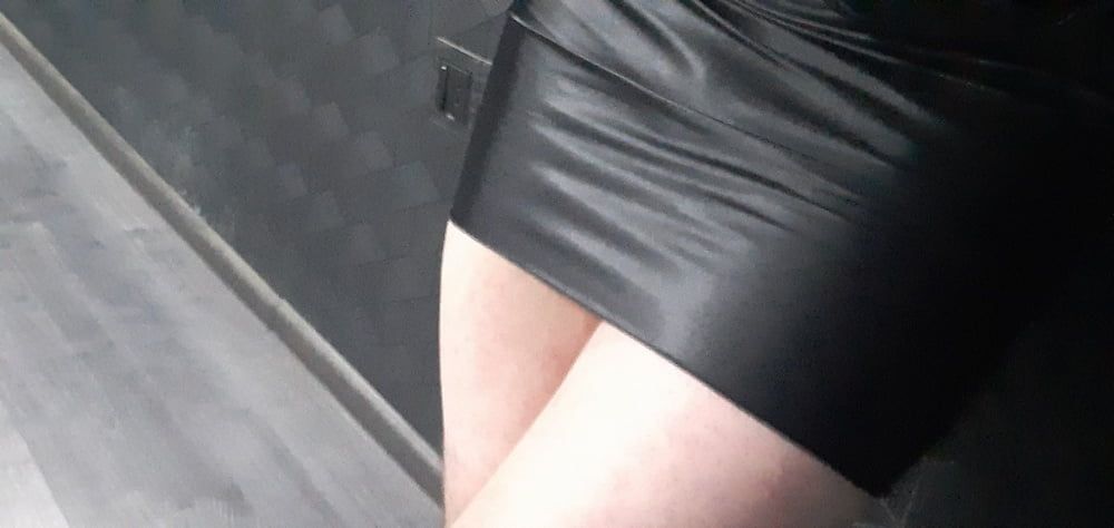 PlutonFX: Mini tighr black skirt #8