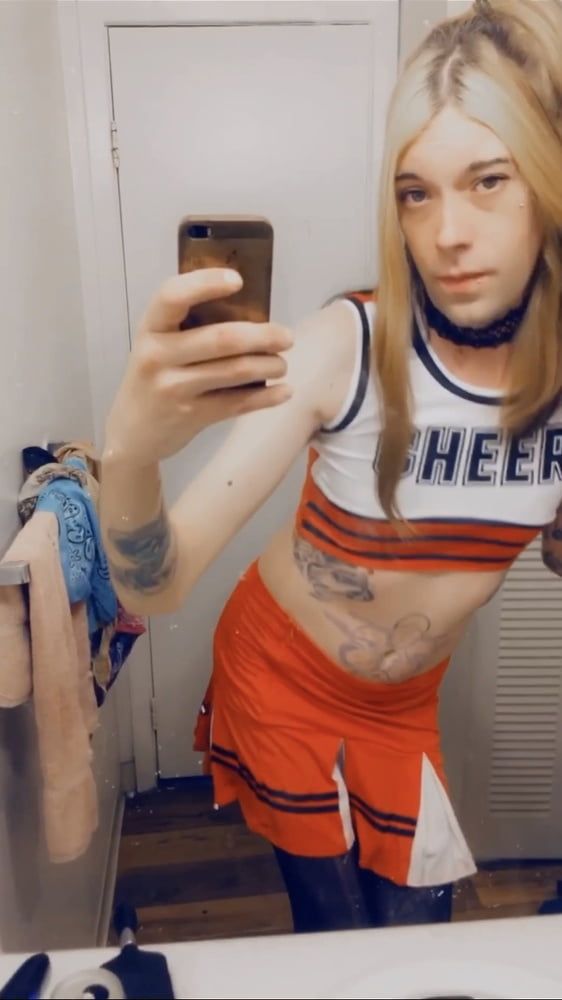 Sexy Cheerleader #33
