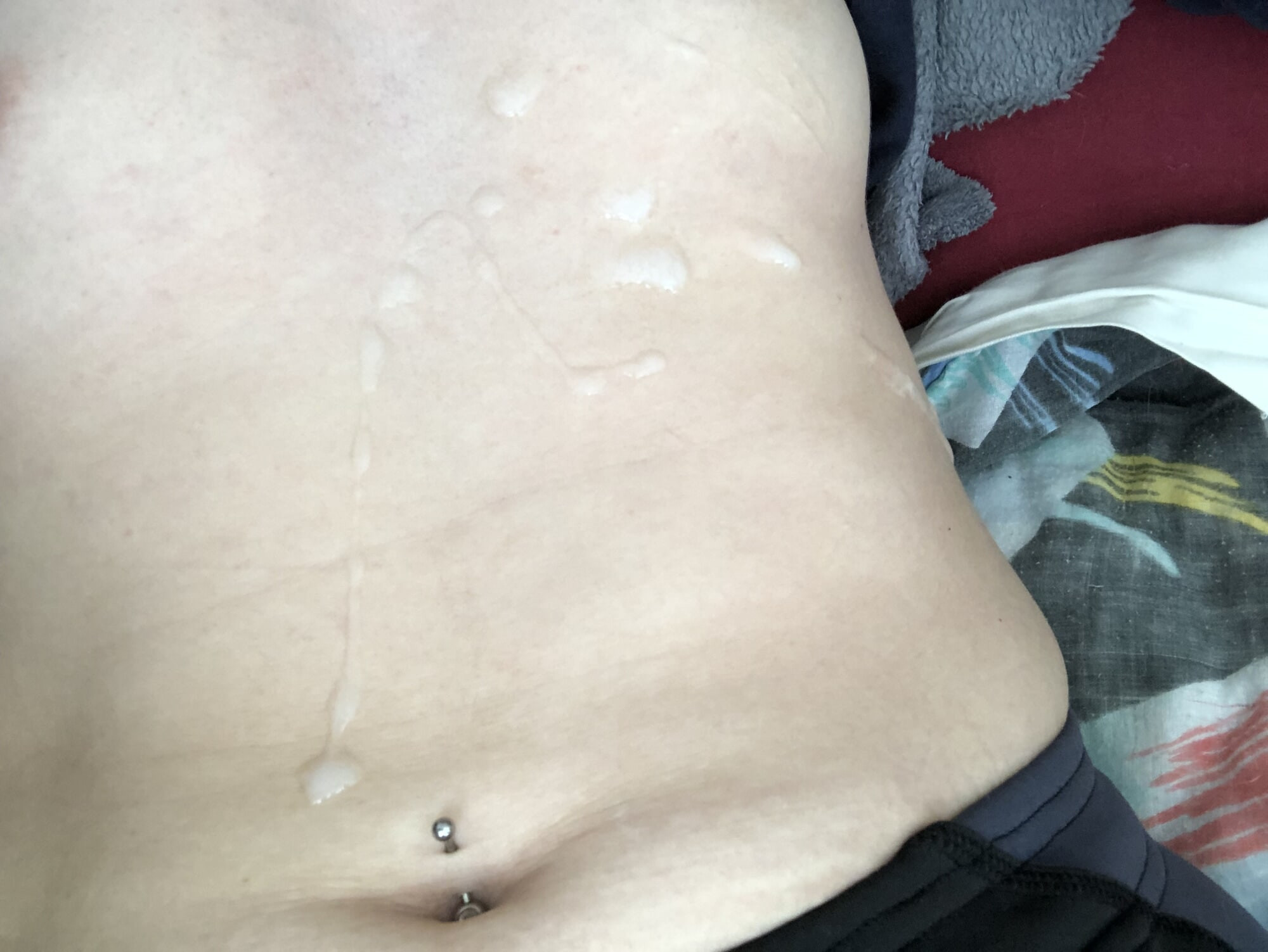 Du bon sperme bien frais sur moi 