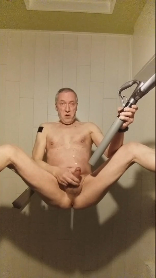 VACUUMCLEANER SUCKING THE CUM OUT OF MY EXHIBITIONIST DICK #27