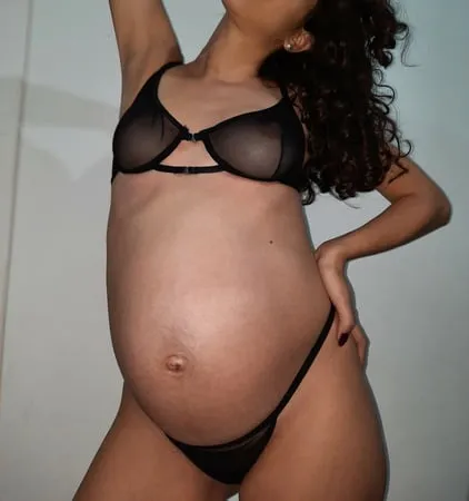 milf pregnant         