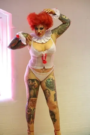 if pennywise was a whore         