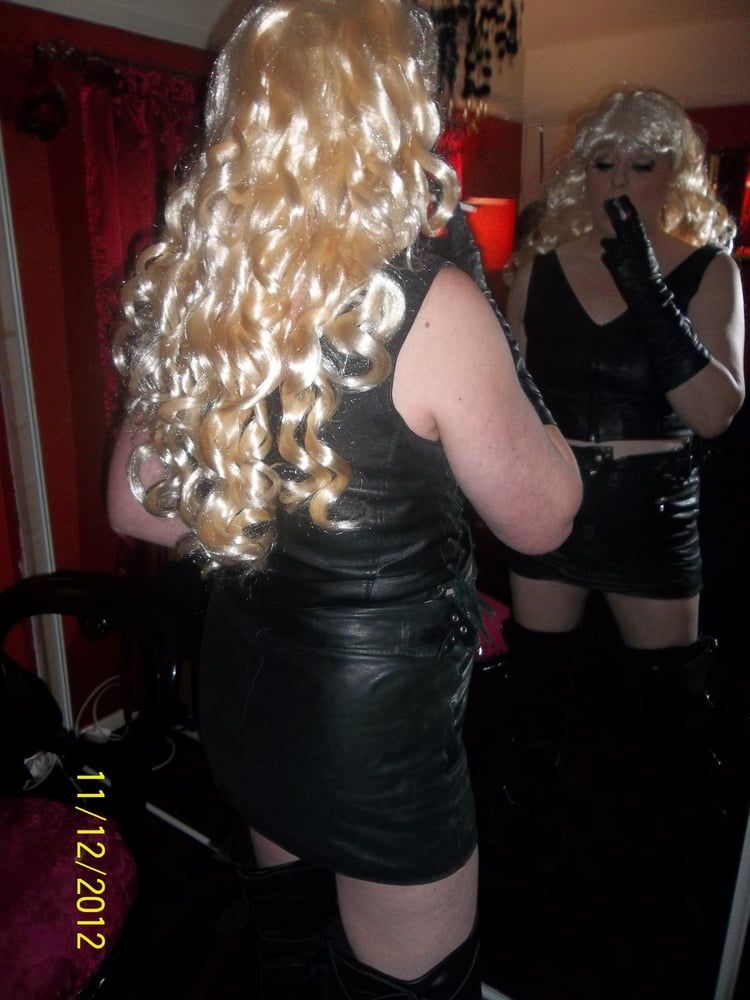 MY LEATHER WIFE #4