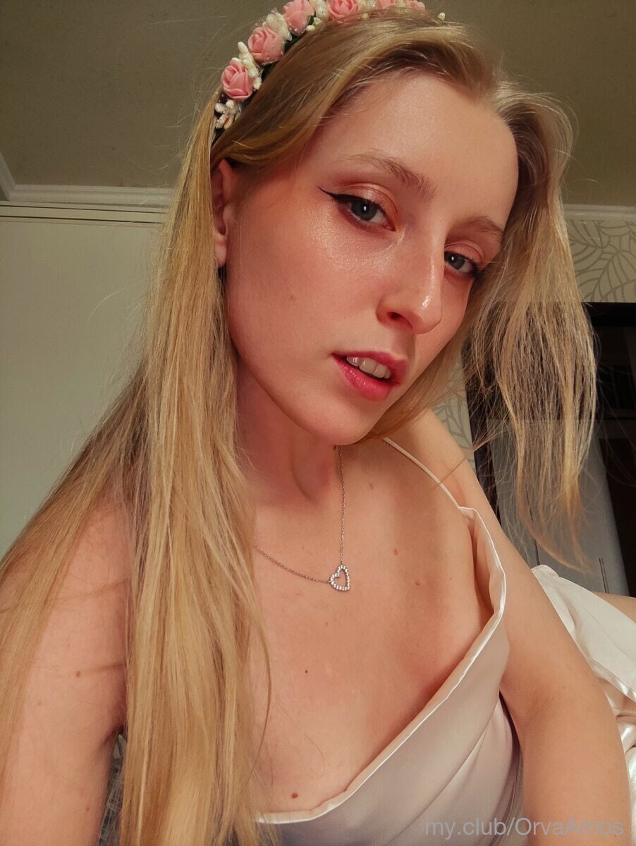 Minnie Free Photos #4