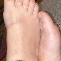 Amateur footfetish