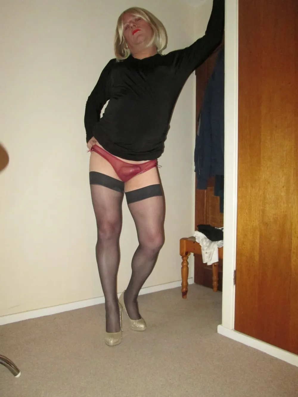 SISSY POSING IN FEMWEAR #10